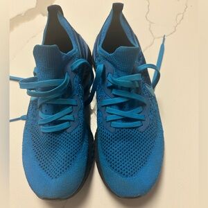 Nike running shoe epic react women’s size 10